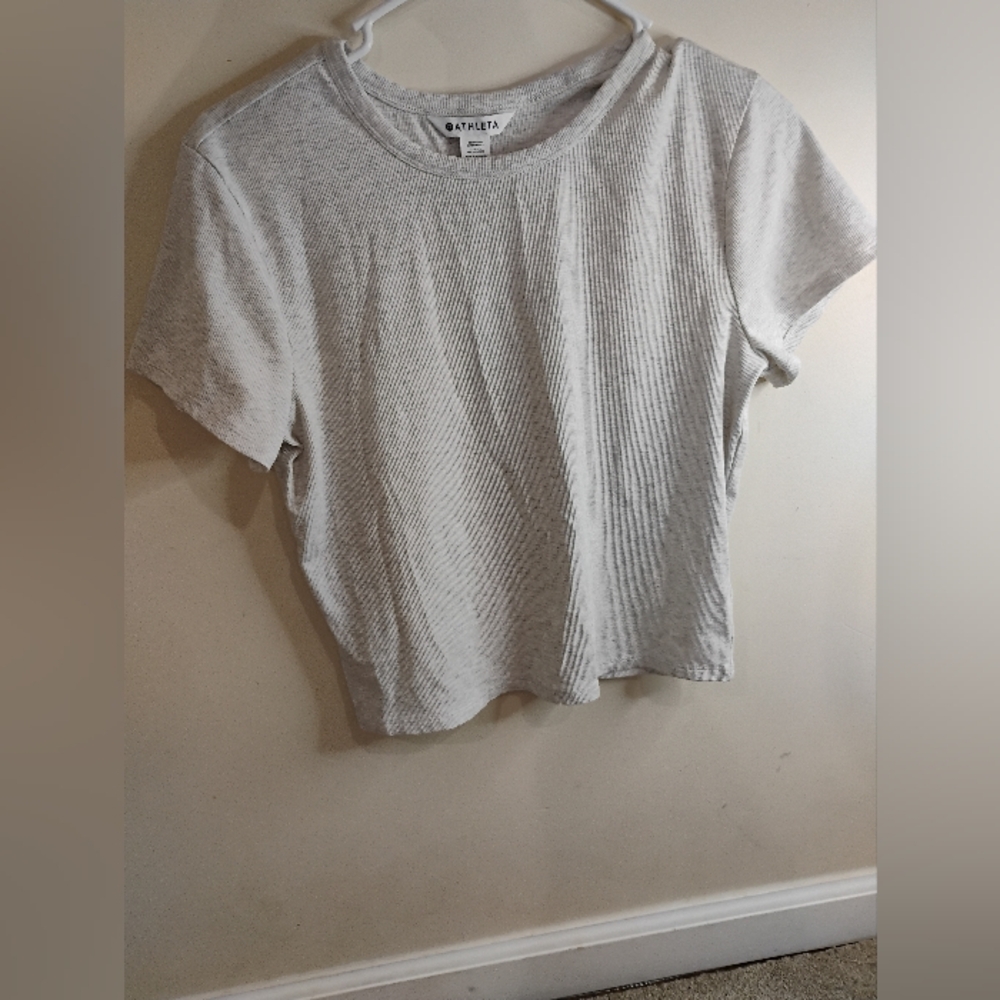 Atleta Women Size L Gray Short Sleeve Top
